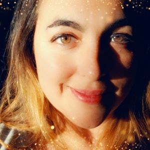 Meet your Posher, Antonieta